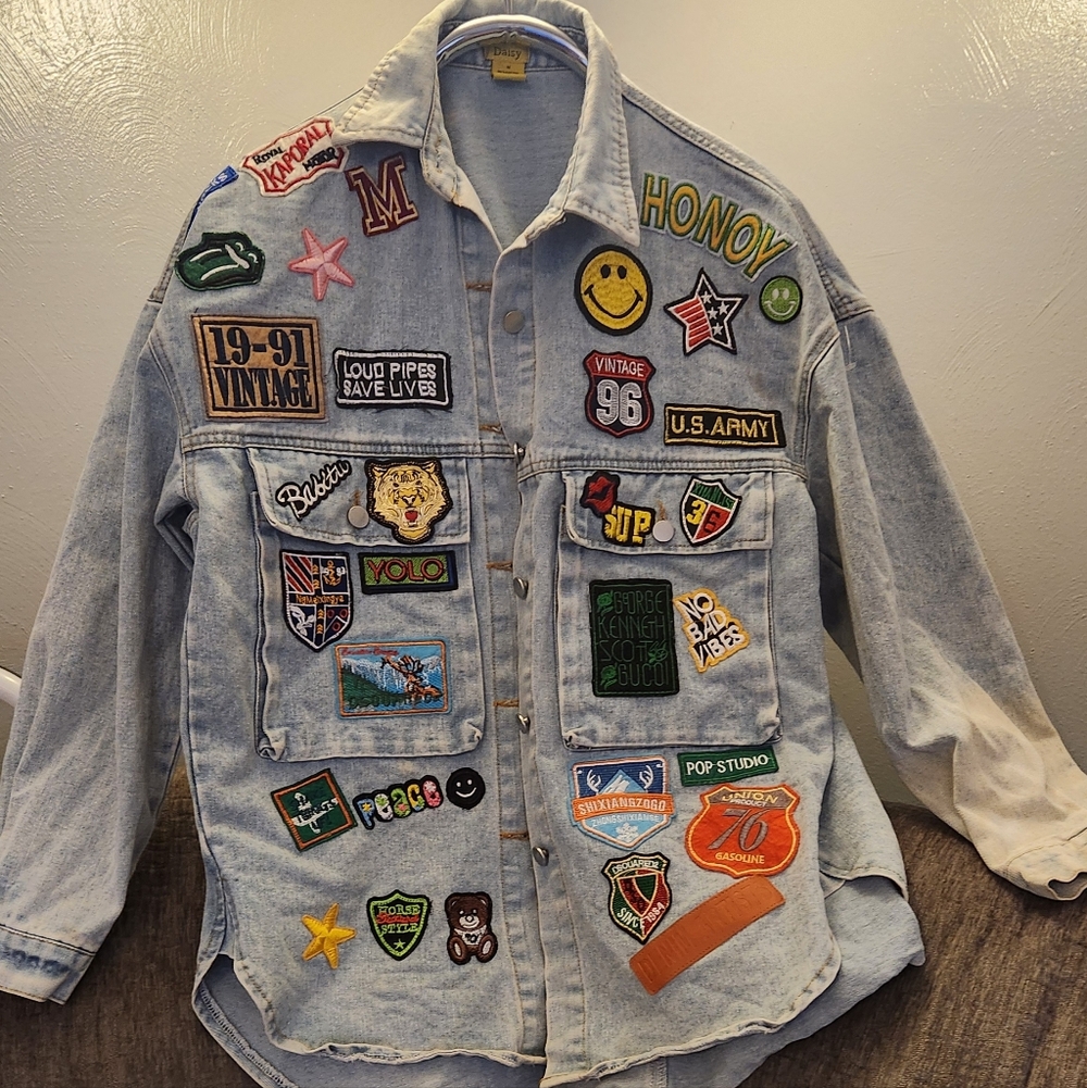 Embroidered Patch Button Up Long Sleeve Denim Jacket Shacket Hip Hop Streetwear